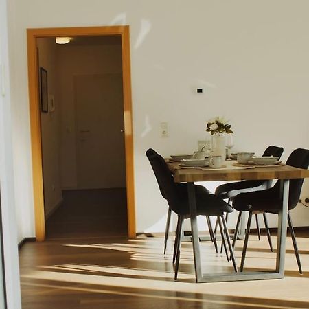 Gemuetliche Wohnung In バート・ホンブルク エクステリア 写真
