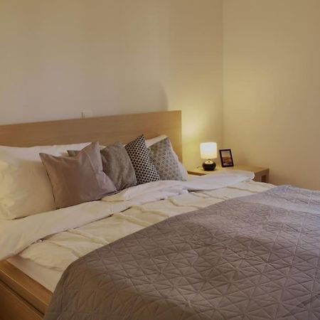 Gemuetliche Wohnung In バート・ホンブルク エクステリア 写真