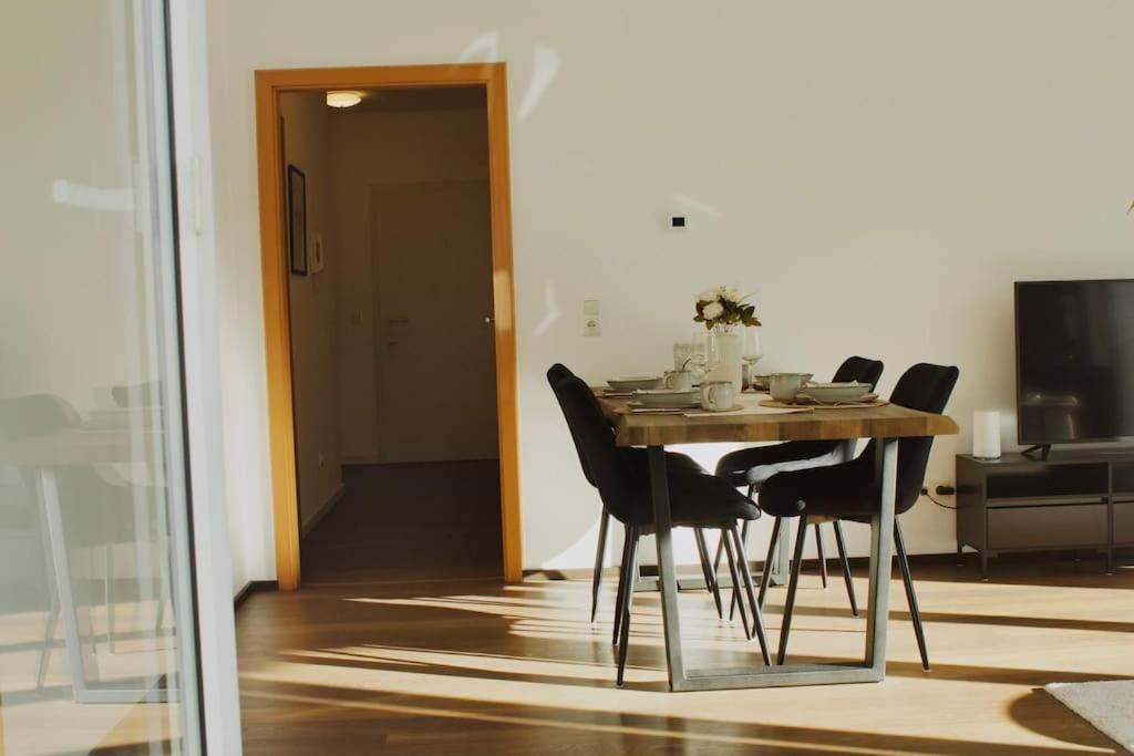 Gemuetliche Wohnung In バート・ホンブルク エクステリア 写真